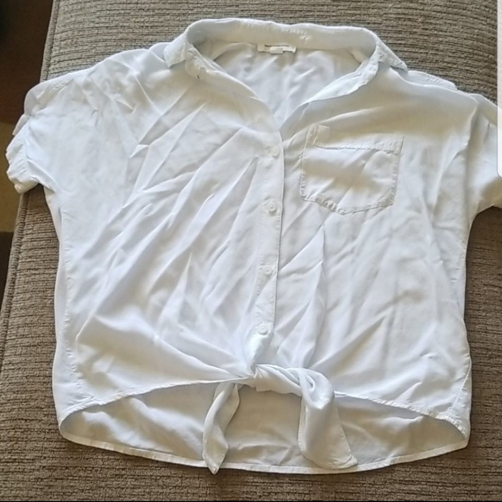 Beachlunchlounge White Tie Blouse